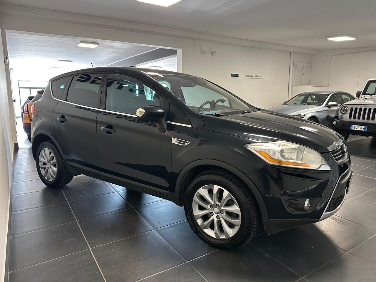 FORD KUGA 2.0 TDCi 136 CV 2WD TITANIUM TETTO PANORAMICO