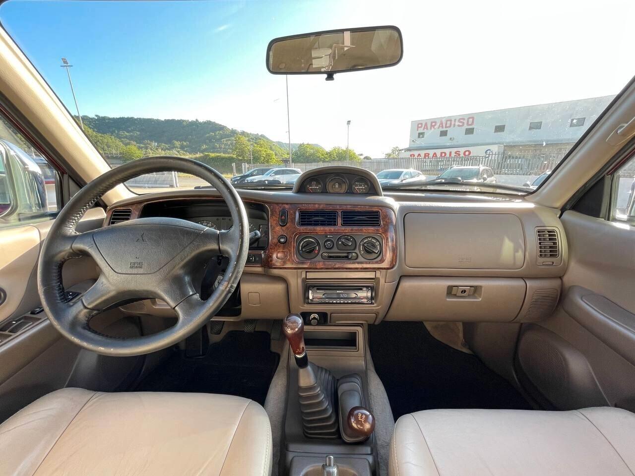 MISTUBISHI Pajero Sport Pajero Sport 2.5 TDI GLS