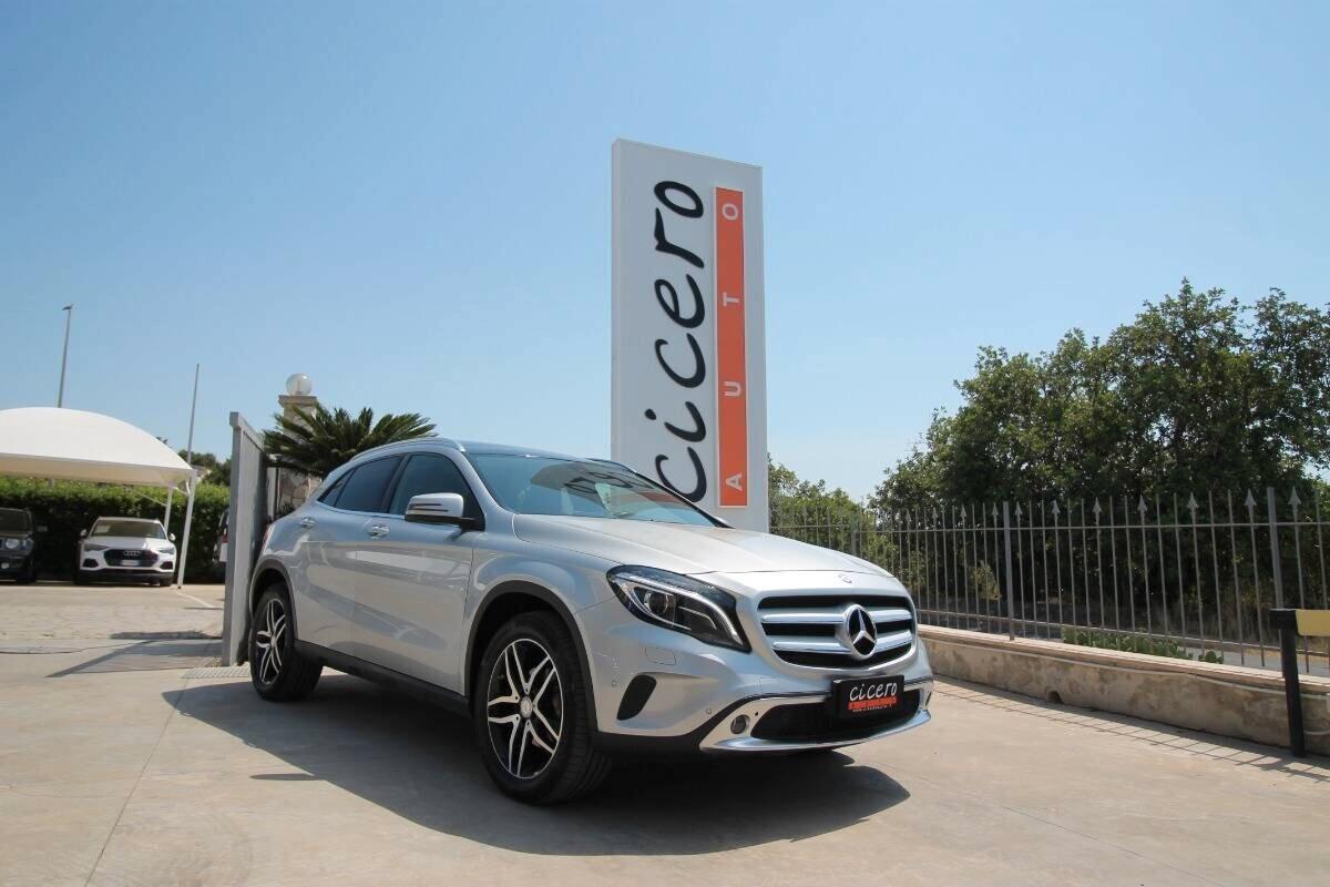 Mercedes GLA 200 d Automatic Sport | 2015
