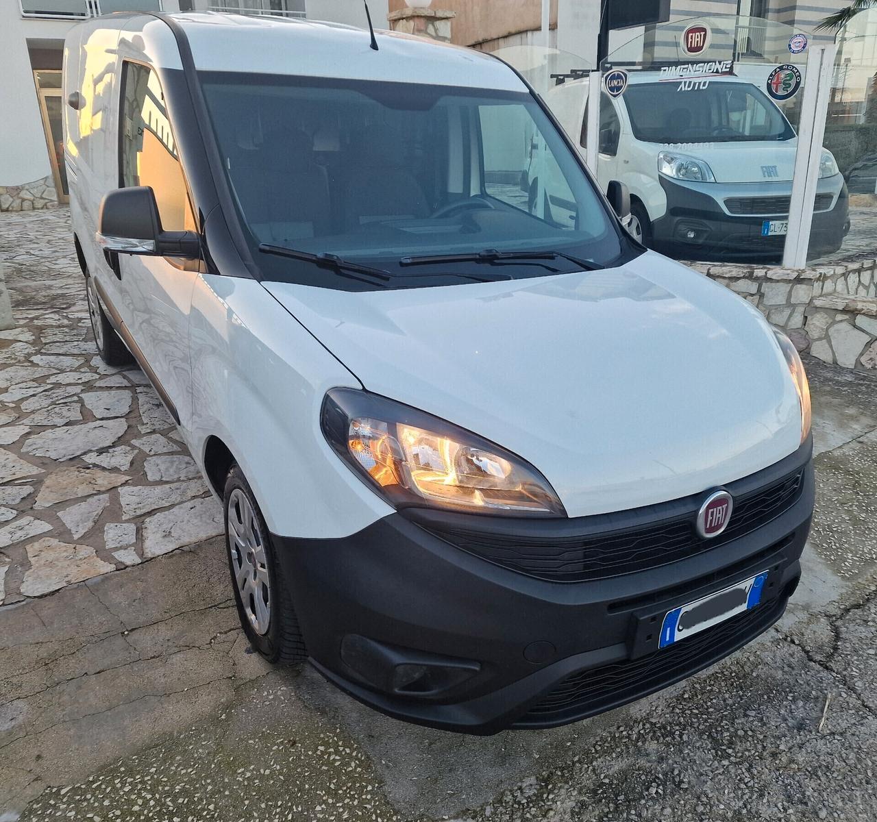 FIAT Doblò 1.6 MJT 105CV Lounge 3POSTI 2022