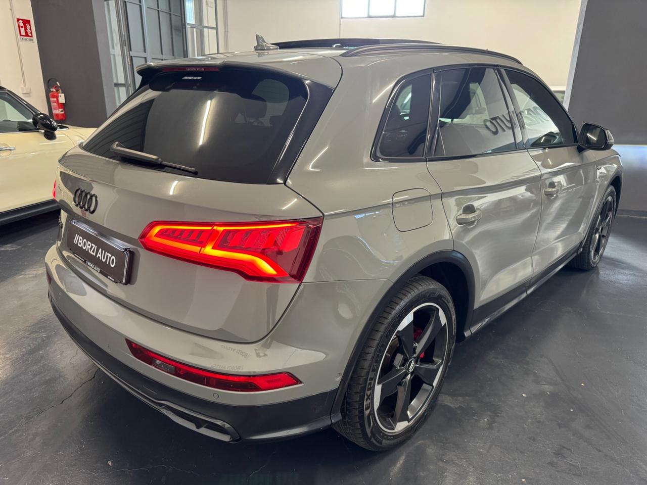Audi Q5 SQ5 3.0 TFSI quattro tiptronic STRAFULL!!