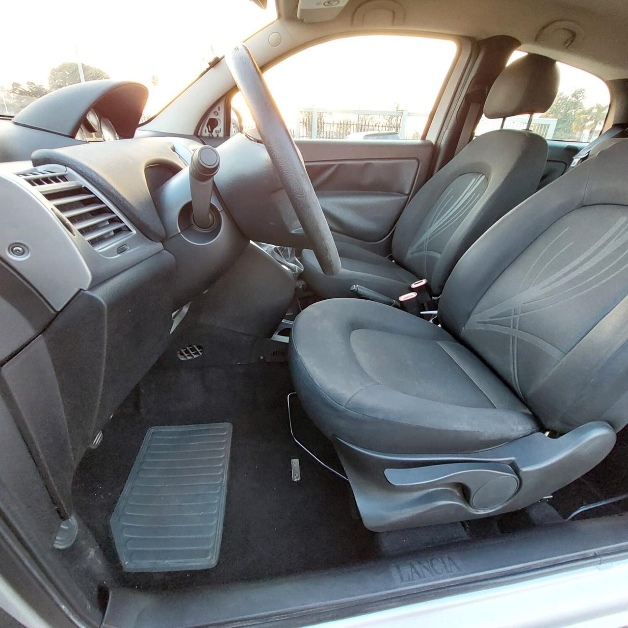 Lancia Ypsilon 1.2 69 CV Elle