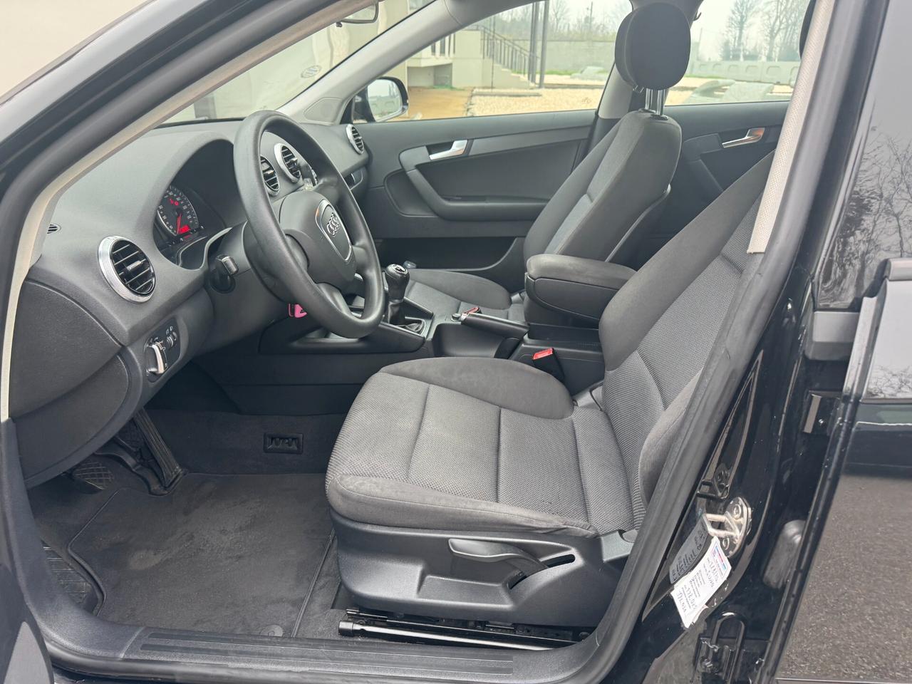 Audi A3 SPB 1.6 TDI 90 CV CR F.AP Attraction