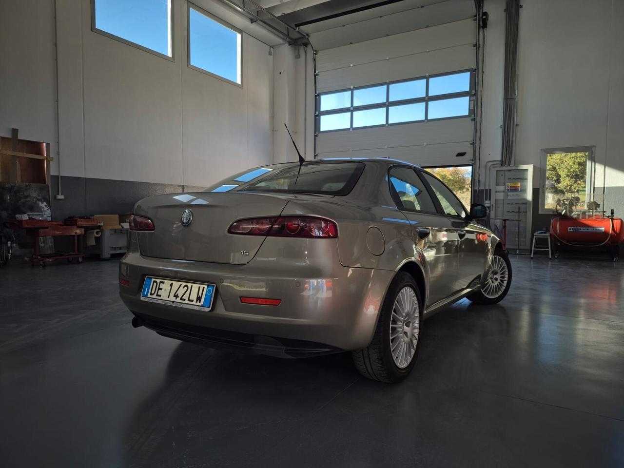 Alfa Romeo 159 2.0 JTDm Distinctive