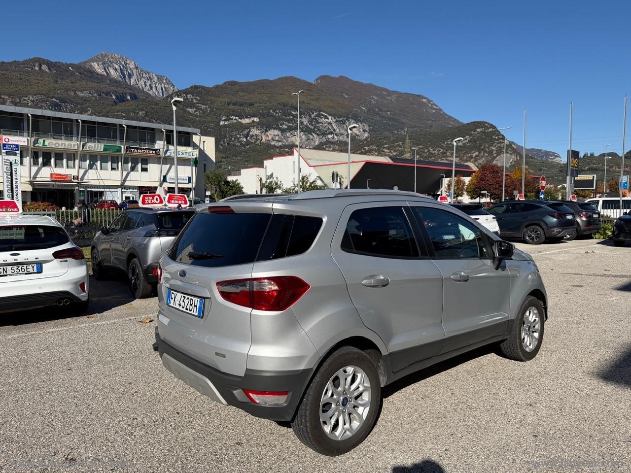 FORD EcoSport 1.0 EcoBoost 125 CV S&S Titanium
