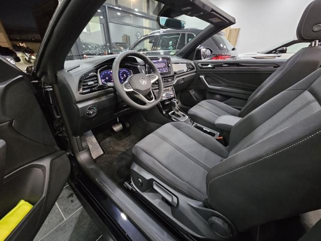 Volkswagen T-Roc 150 cv, C.18", Black Style Pack, Videocamera "Rear View", Supporto lombare, Navigatore "Discover Media", Frangivento, Fari Led Perfomance, Cruise Control Adattivo, Volante con Paddle