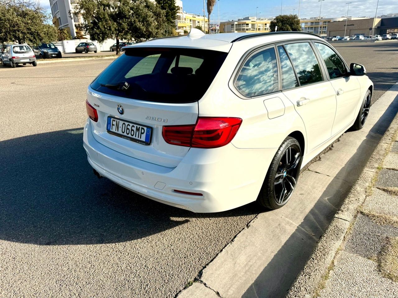 Bmw 320d SW X-Drive 4X4-Automatica-Anche Permuta