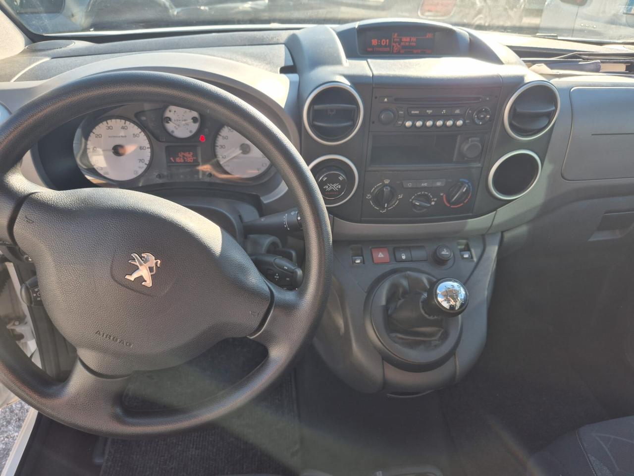 PEUGEOT PARTNER 4X4 5 POSTI