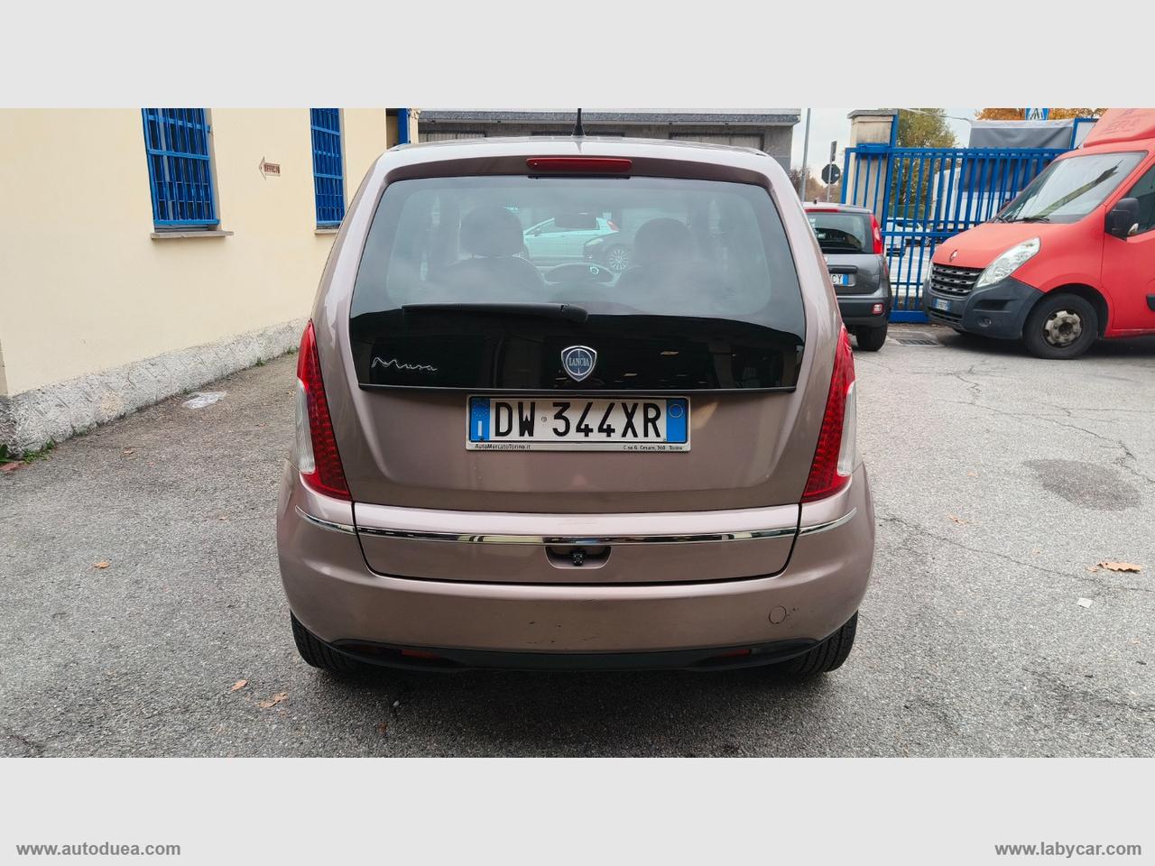 LANCIA Musa 1.4 16V Platino