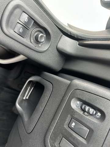 Nissan NV400 35S15 2.3dCi Clima Cella Frigo FRCX 06 2026 kg500