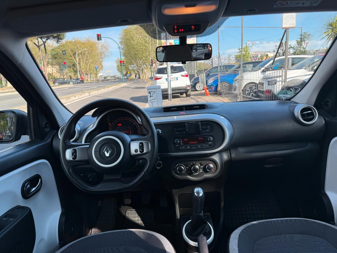 Renault Twingo SCe Intens Limited