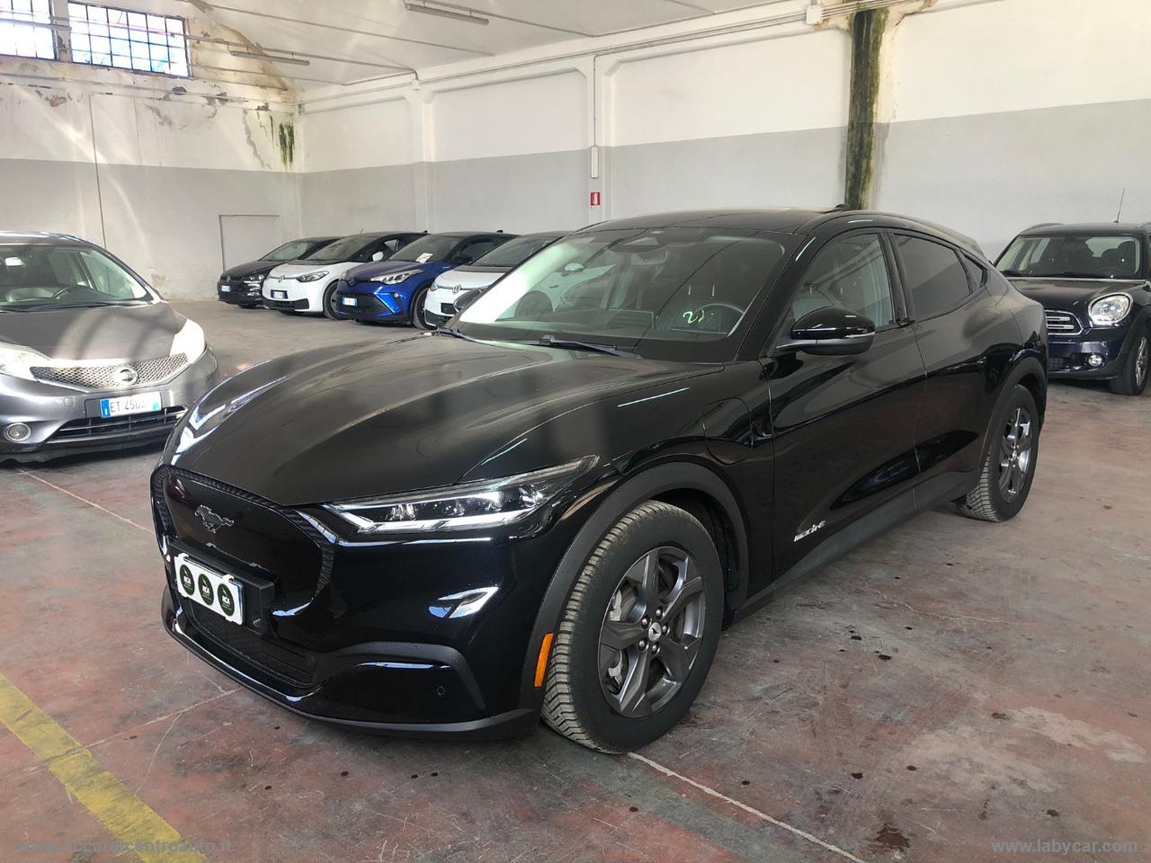 FORD Mustang Mach-E Standard 269CV