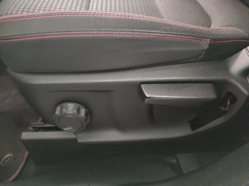 FORD Kuga 3ª serie - Kuga 2.5 Plug In Hybrid 225 CV CVT 2WD ST-Line