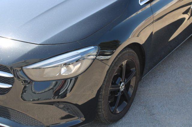 MERCEDES-BENZ B 200 d Automatic Sport