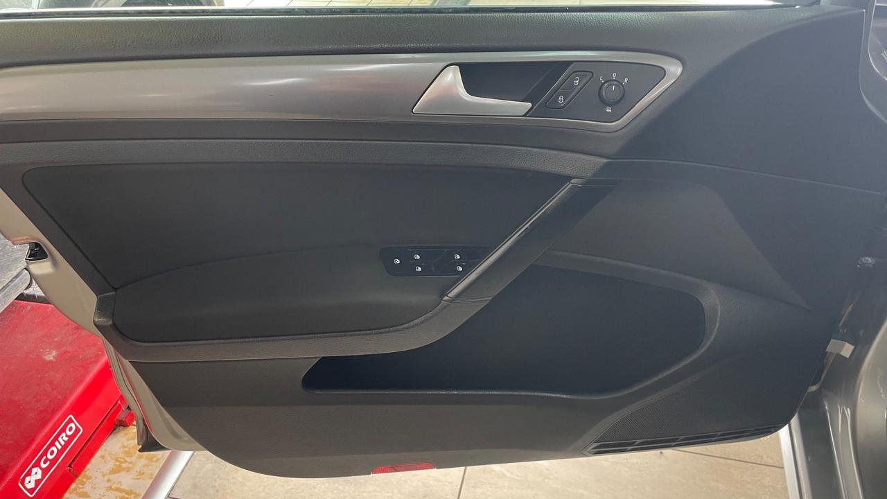 Volkswagen Golf 1.6 TDI 90 CV 5p. Trendline BlueMotion Technology