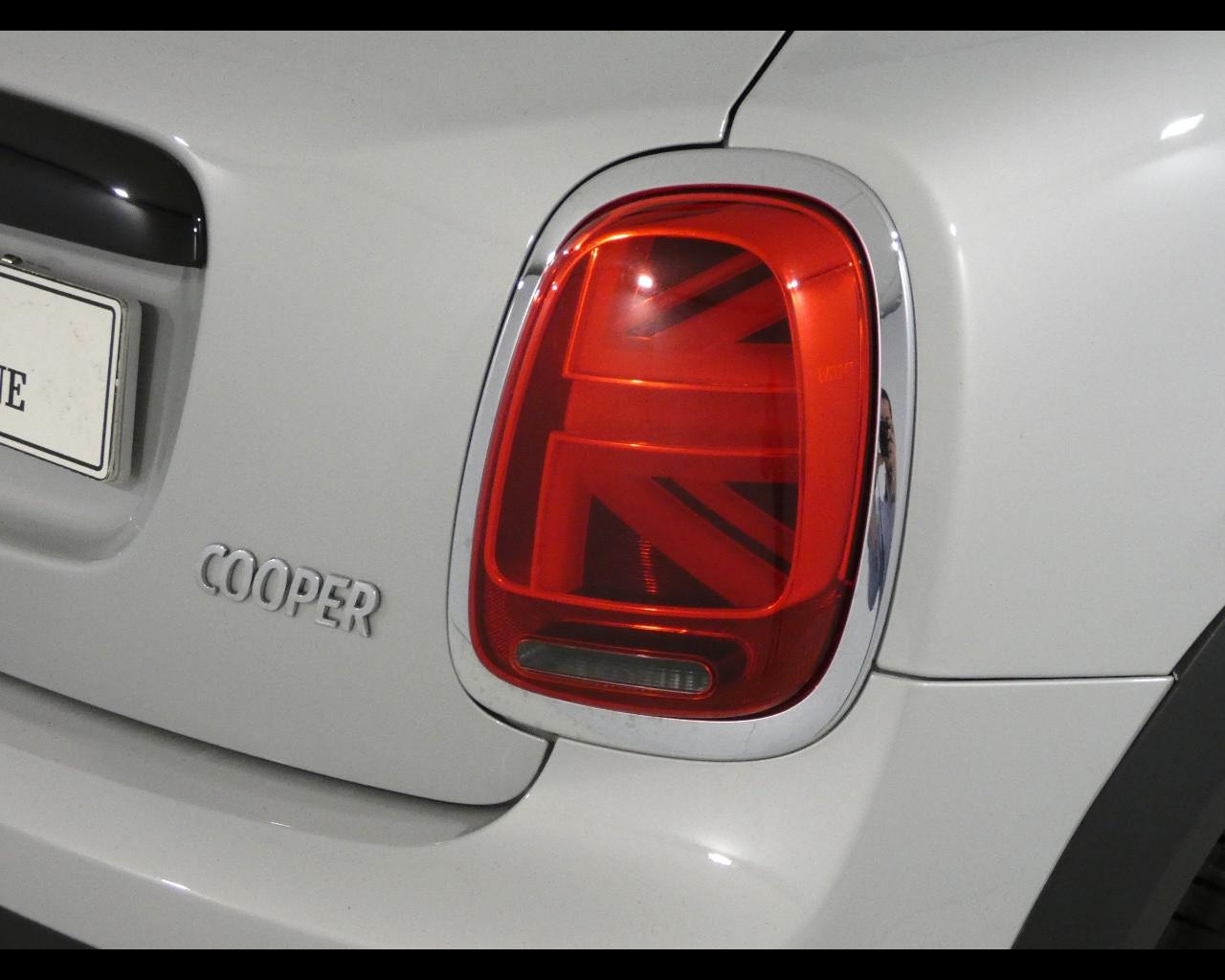 MINI Mini 5 porte (F55) - Mini 1.5 Cooper Classic 5 porte