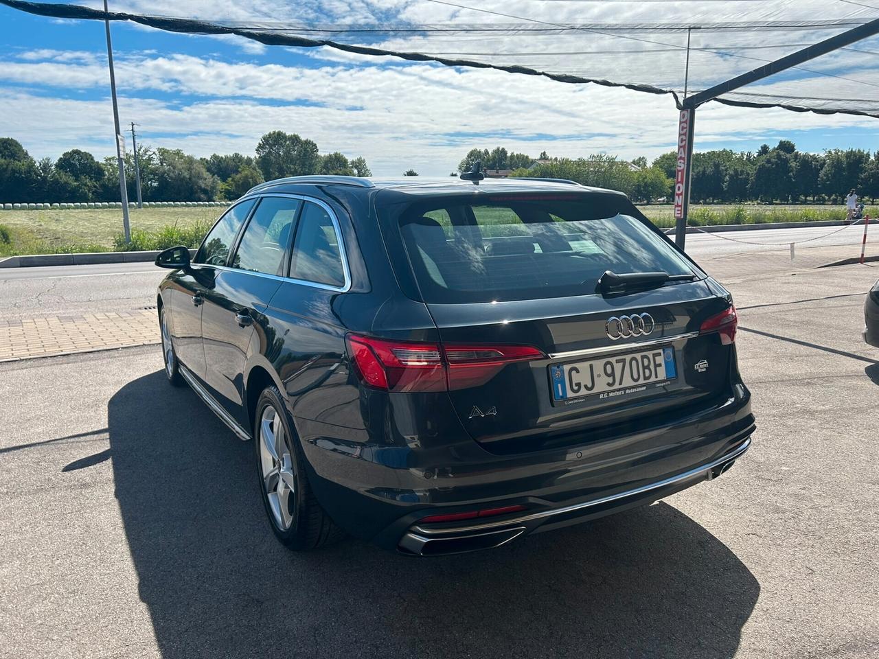 AUDI A4 Avant 35 2.0TDI 163CV S-Tronic Business - GANCIO TRAINO