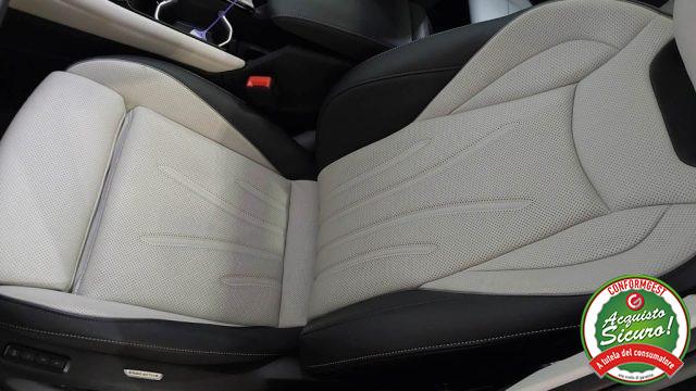 VOLKSWAGEN Tiguan 2.0 TDI 193 CV DSG 4MOTION Elegance