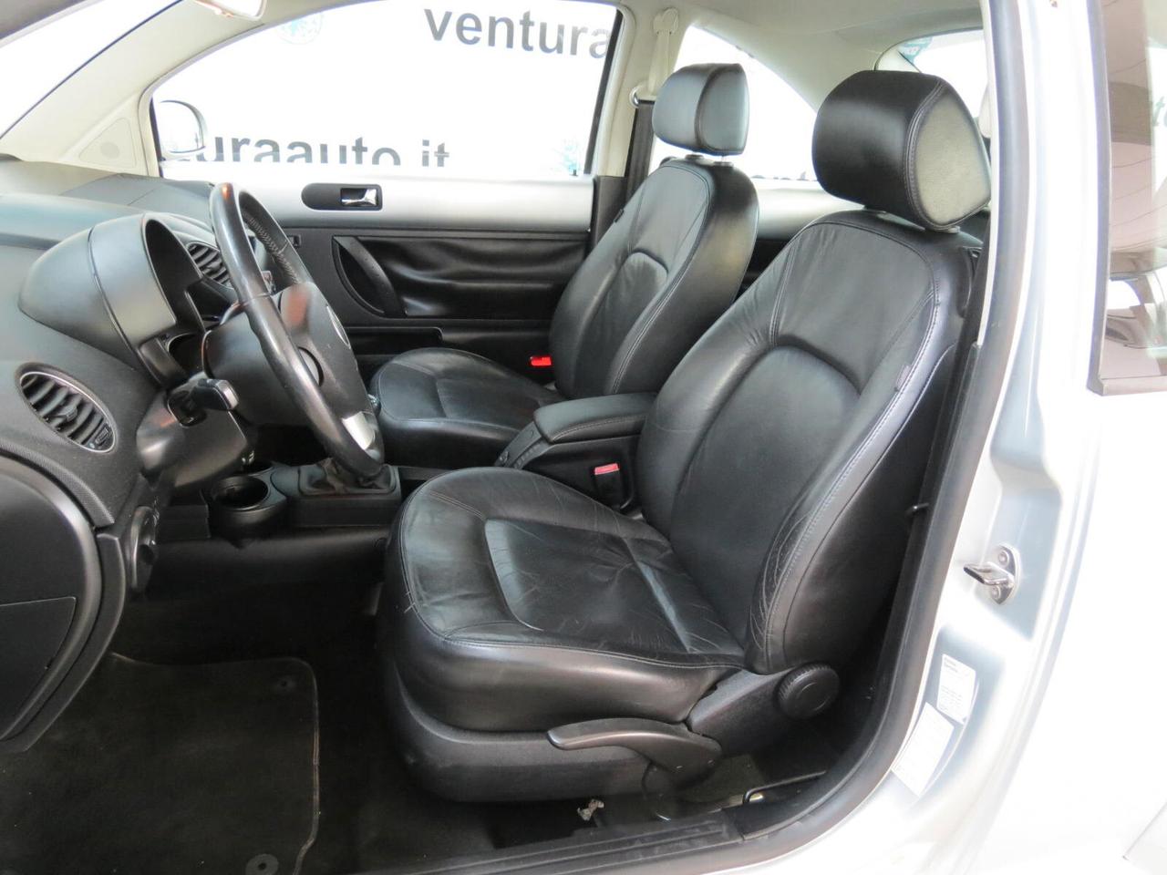 Volkswagen New Beetle 1.6 102 CV