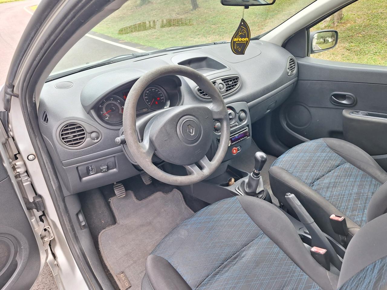 Renault Clio 1.2 B/GPL 75 CAVALLI OK NEOPATENTATI - 2008