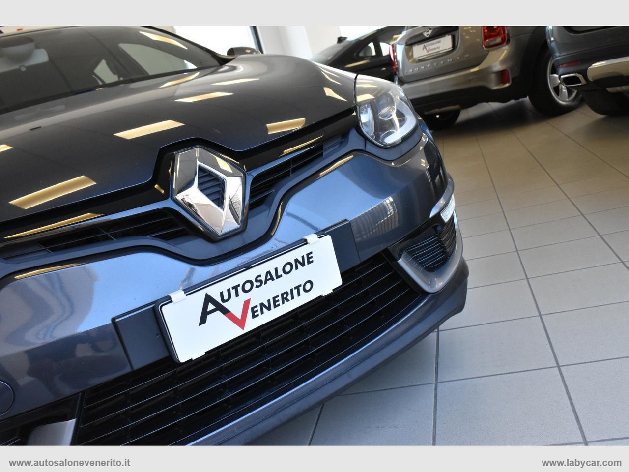 RENAULT Mégane 1.5 dCi 110 CV SporTour Wave