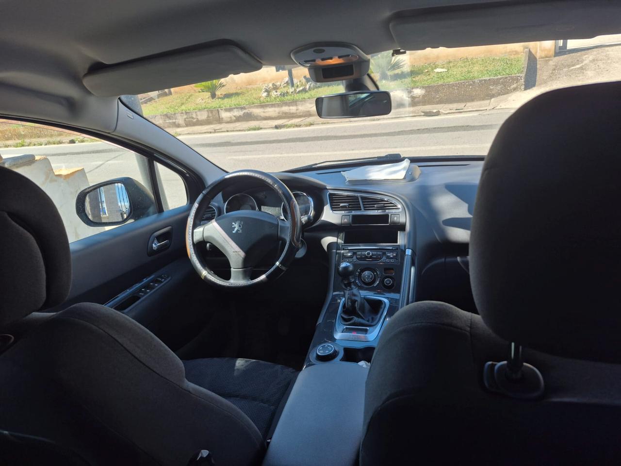 Peugeot 3008 1.6 HDi 112CV Allure