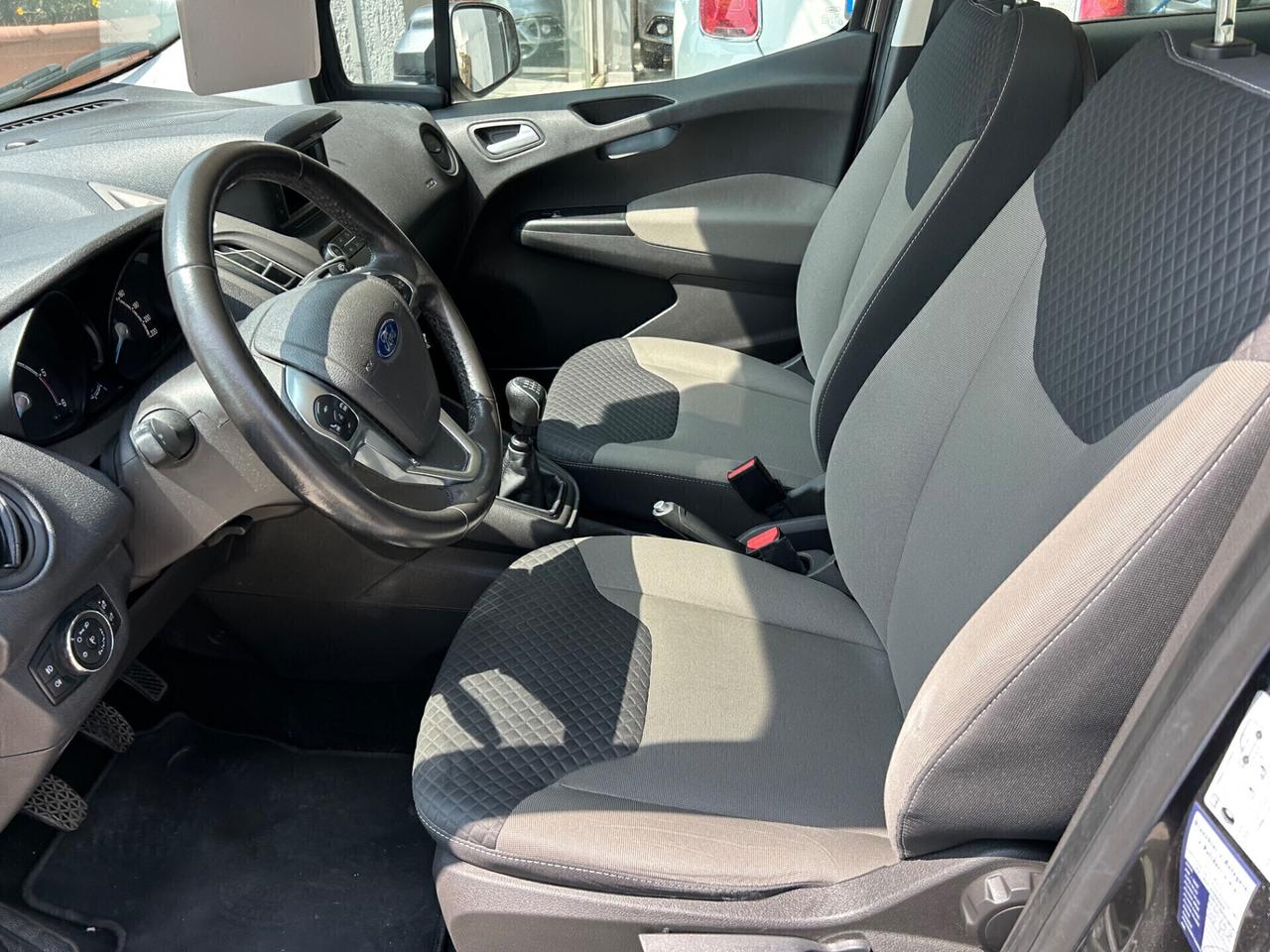 Ford Tourneo Courier 1.5 TDCI “ 40.000 KM “