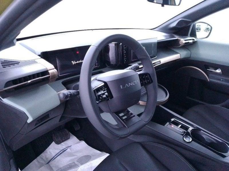 Lancia Ypsilon 1.2 mhev 110cv e-dct