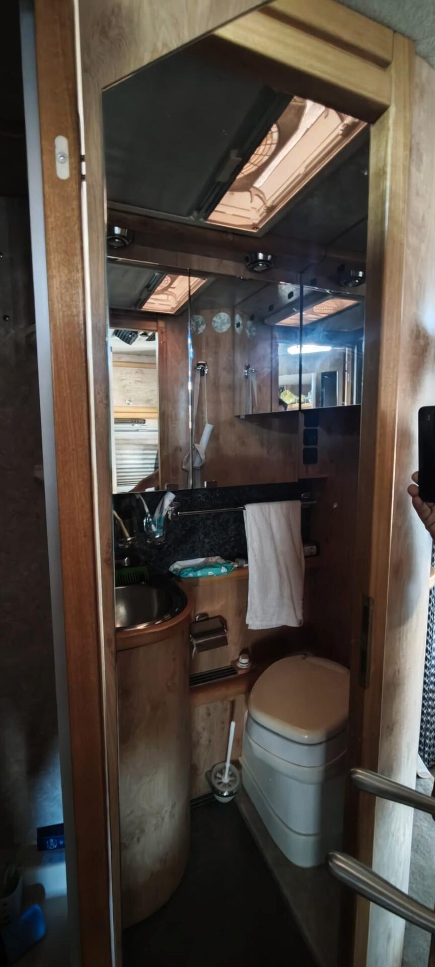 Carthago MOTORHOME CARTAGO LUXURY M LINEAR