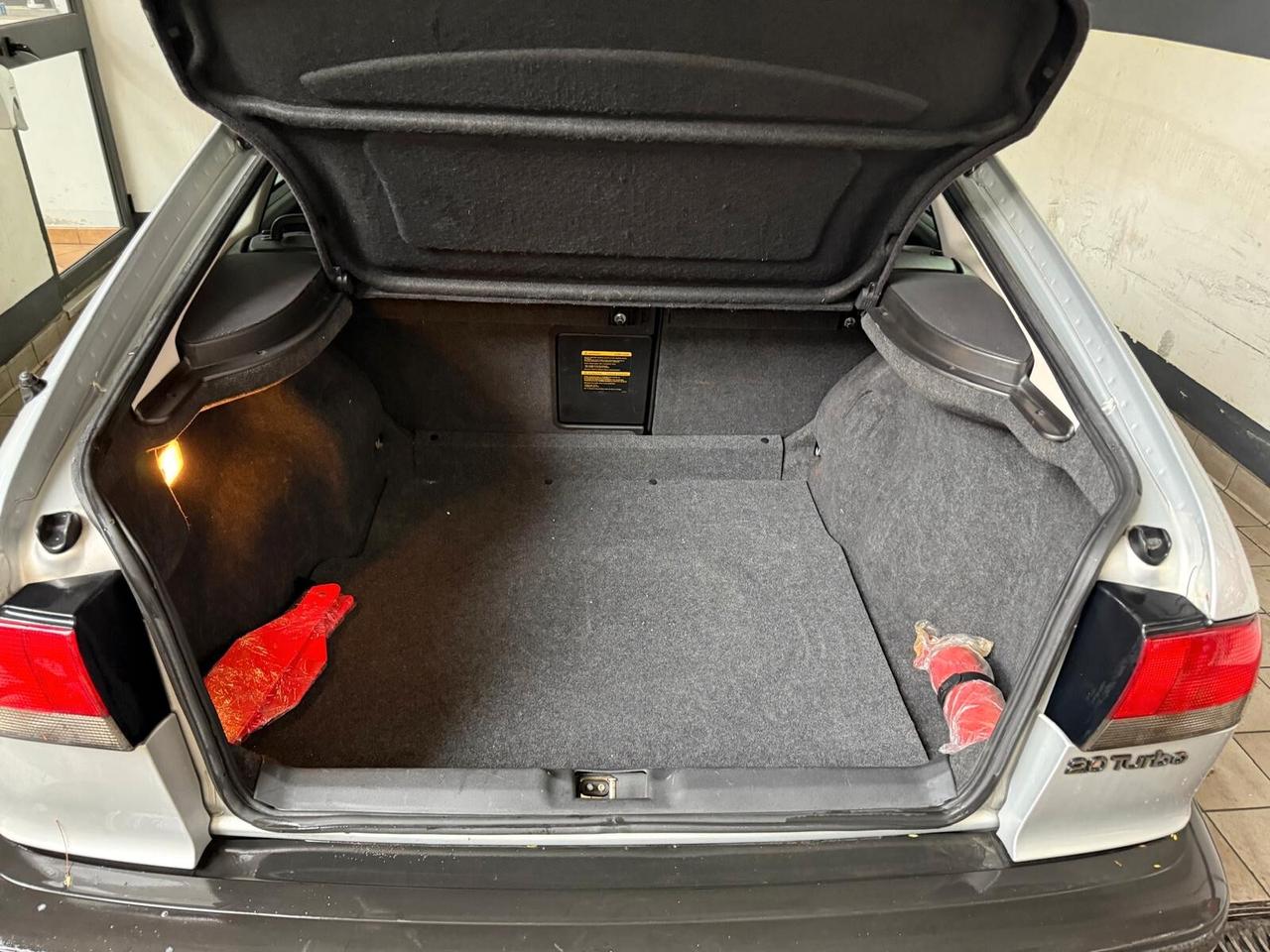 Saab 900 2.0i turbo 16V cat 5 porte SE