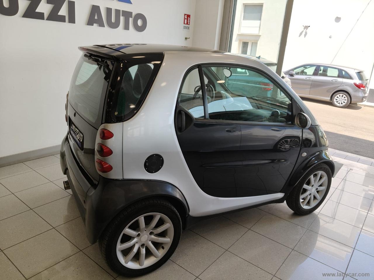 SMART fortwo coupé pure cdi
