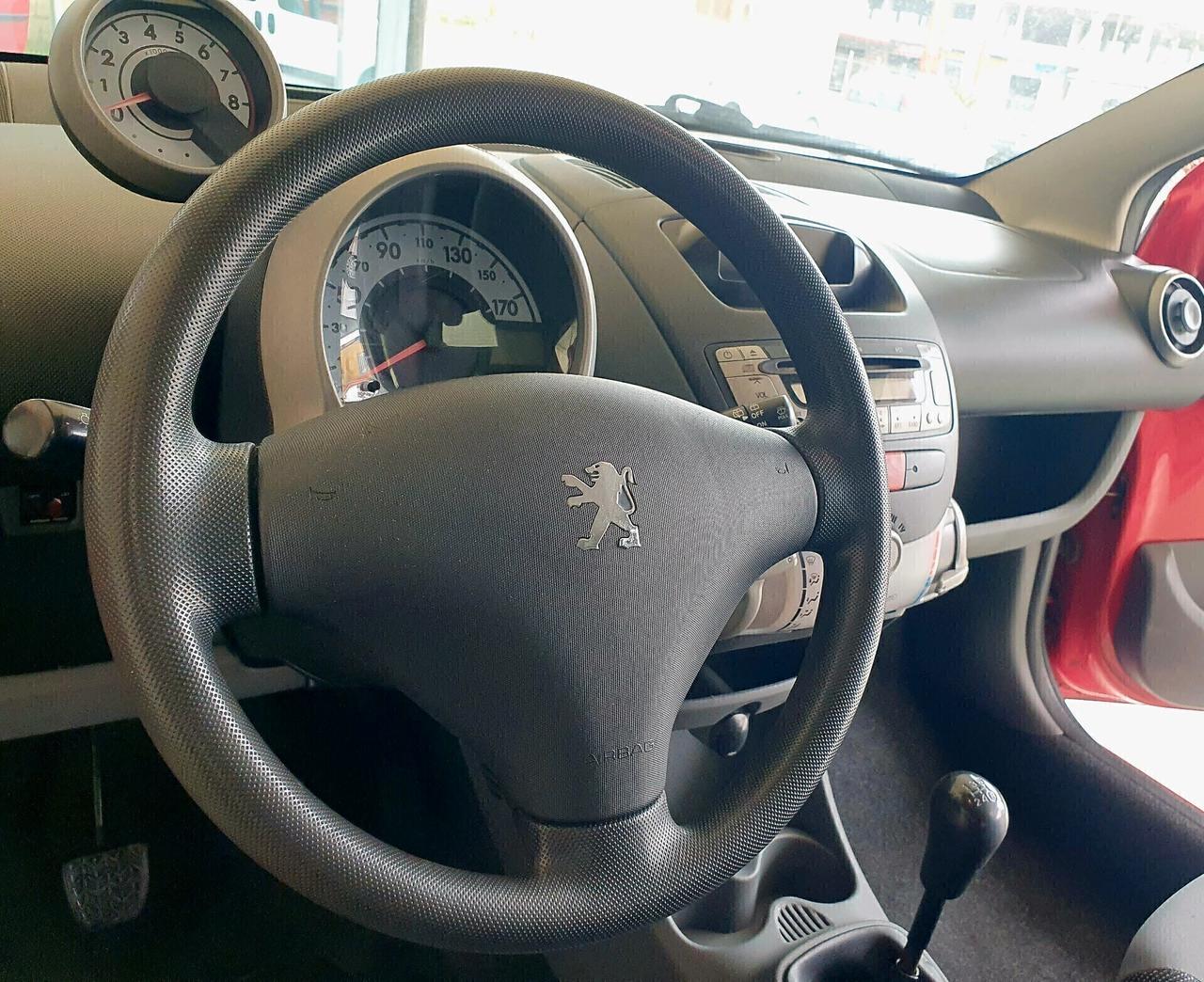 Peugeot 107 1.0 BENZ. - 2008 - KM. 127.000 UNIPRO