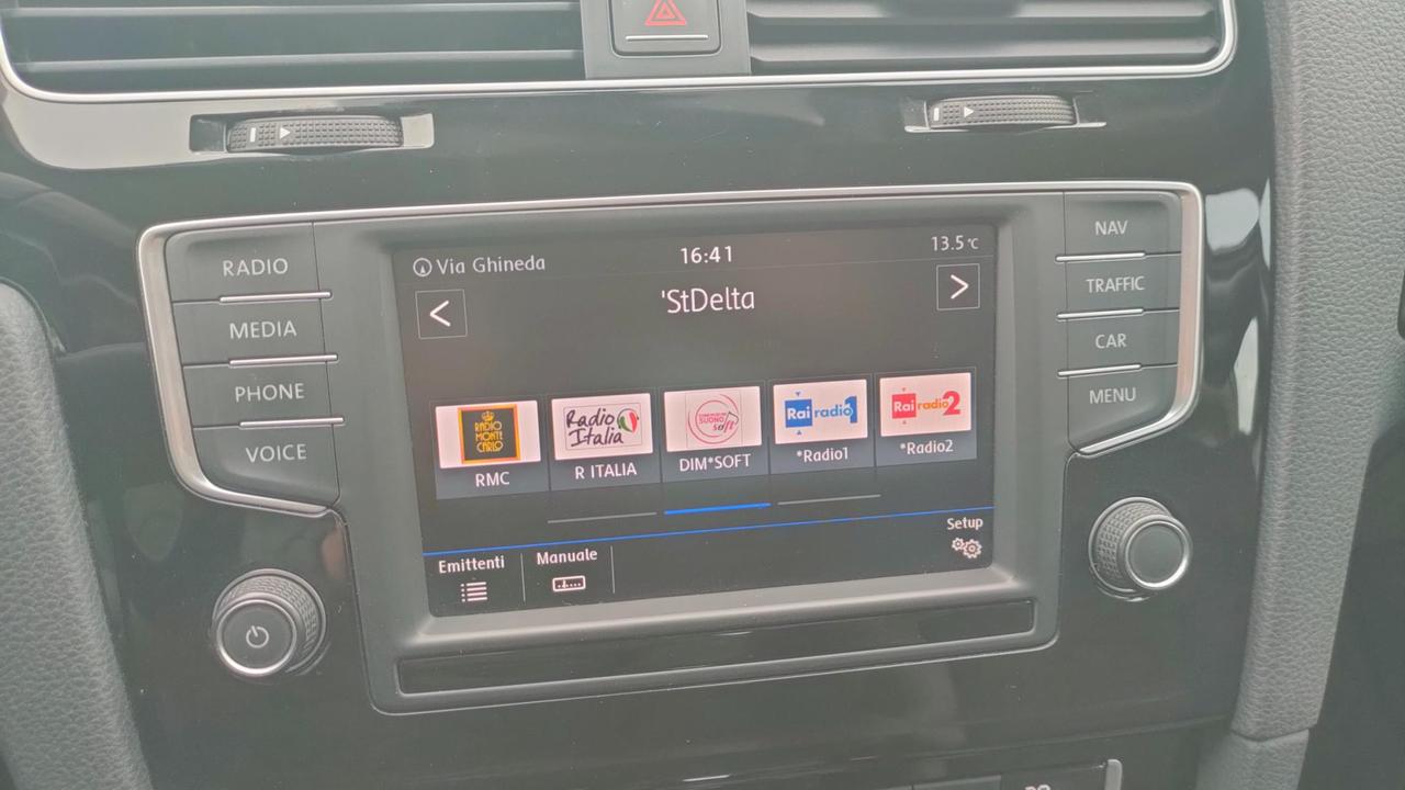 Volkswagen Golf 5 Porte Golf 5p 1.6 tdi Highline Executive (business) 110cv dsg