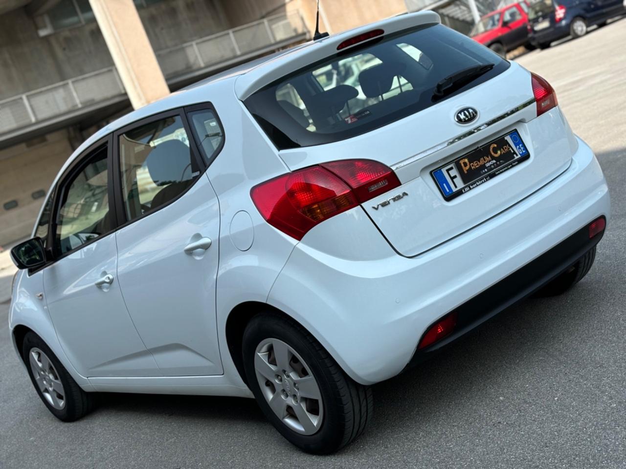 KIA VENGA 1.4 BENZINA 90CV DA VETRINA GARANZIA 12 MESI