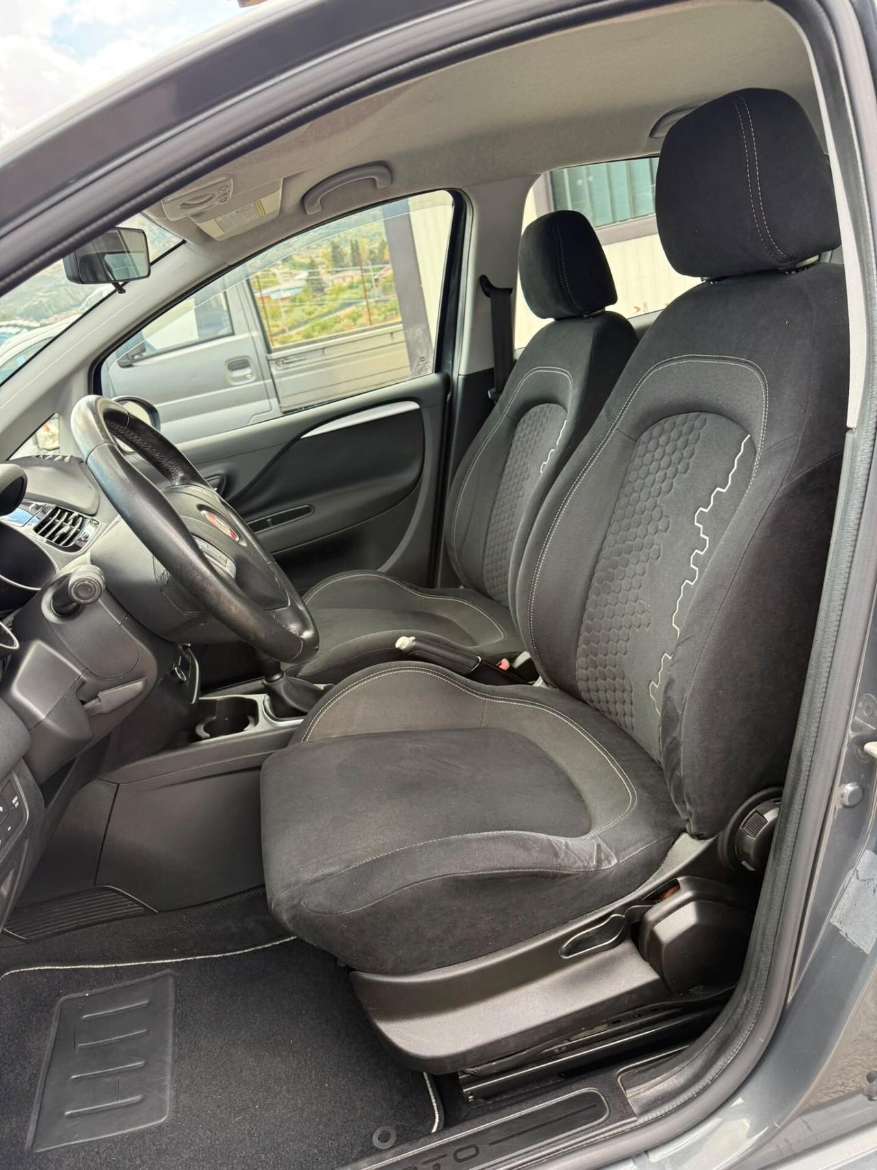 Fiat Punto 1.3 MJT II 75 CV 5 porte Lounge
