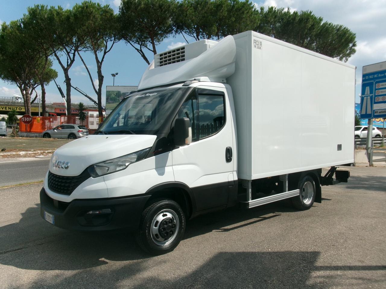 Iveco Daily 35C16 3000 160CV E6D FRIGO+PEDANA CARICATRICE ATP FRCX -20° 06/2029 7 PEDANE