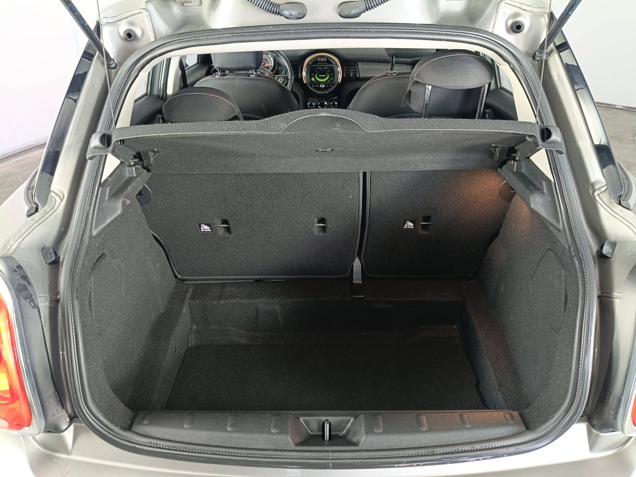 MINI Mini IV F55-F56 2014 - Mini 1.5 One D 5p