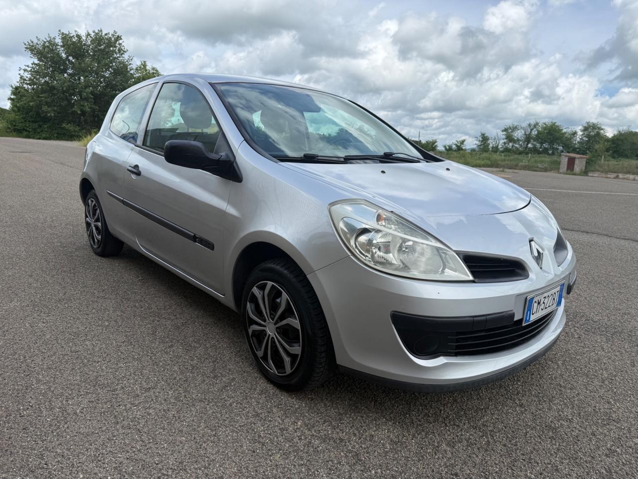 Renault Clio 1.2 cat 3 porte Access Authentique