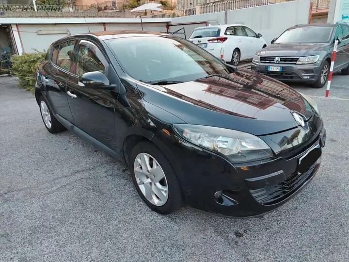 Renault Megane Mégane 1.5 dCi 110CV Attractive