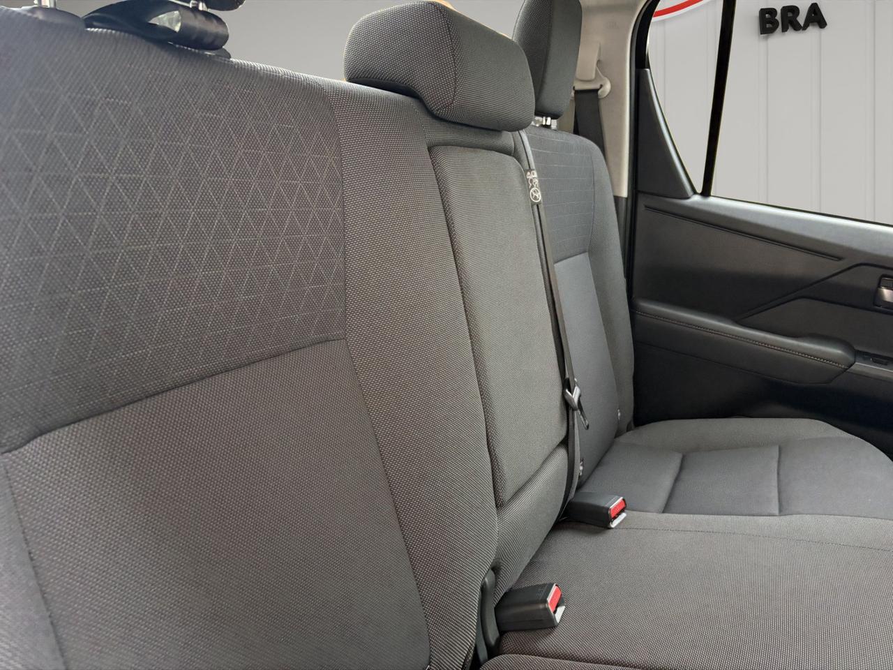 Toyota Hilux 2.8 d-4d 48V double cab Icon auto