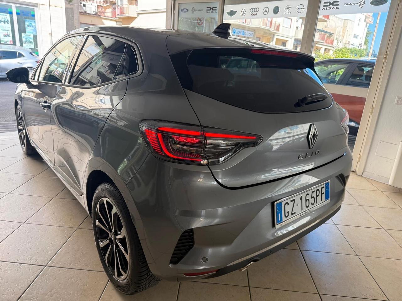 Renault Clio TECHNO 1.0 TCe 90 CV