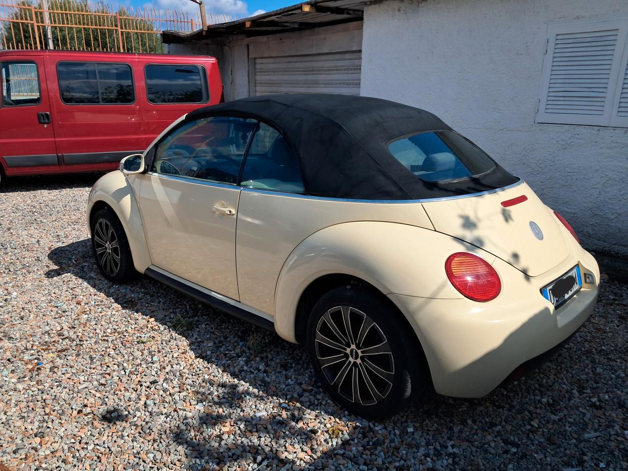 Volkswagen New Beetle 1.9 TDI 101CV Cabrio