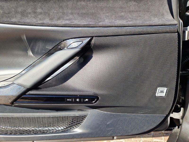 Ferrari SF90 SF90 Stradale