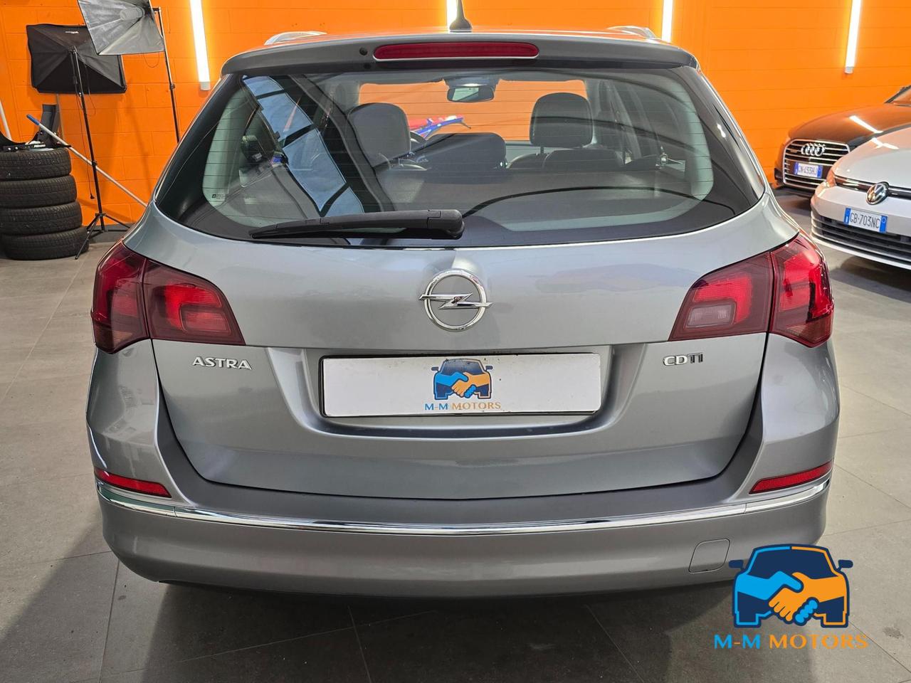 Opel Astra Sports Tourer 1.6 cdti (ecoflex) Cosmo s&s 136cv
