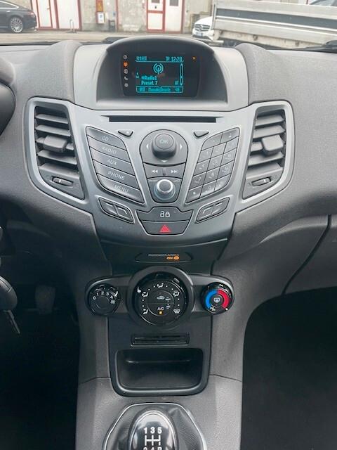 Ford Fiesta 1.0 EcoBoost 100CV 5 porte Titanium