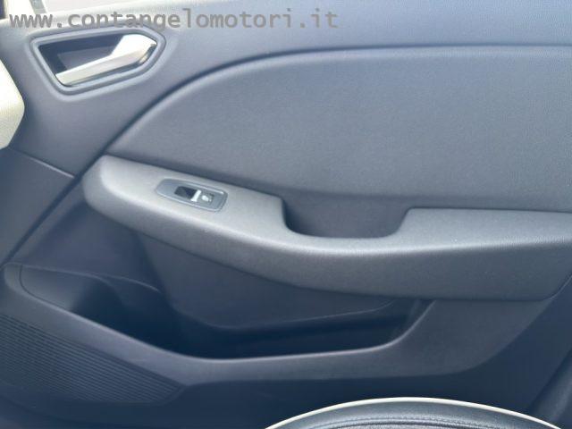 RENAULT Clio Full Hybrid E-Tech 140 CV 5 porte Intens