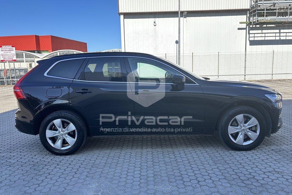 VOLVO XC60 B4 (d) Geartronic Momentum Pro