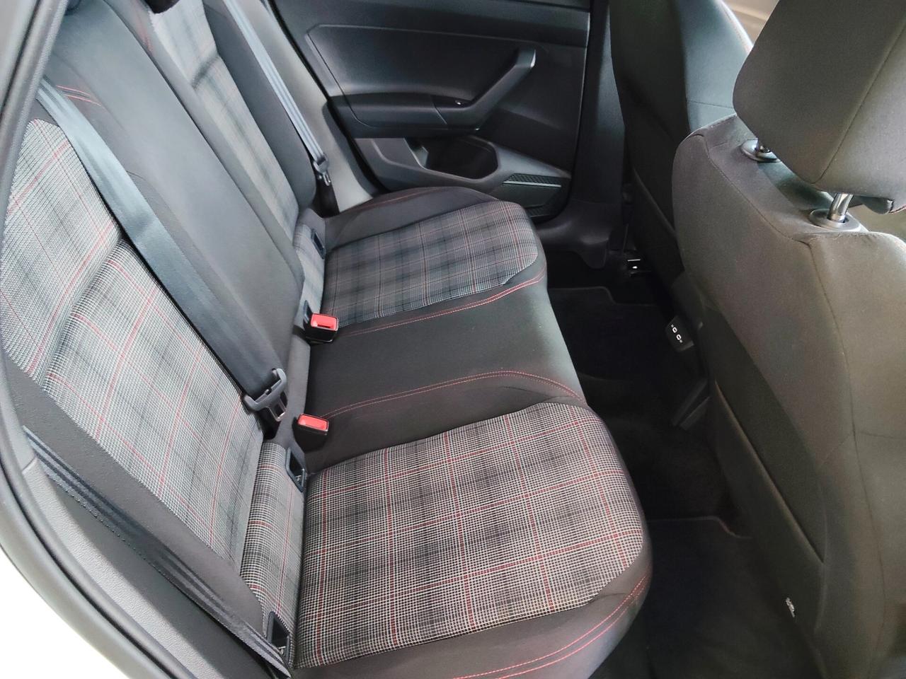 Volkswagen Polo 2.0 DSG GTI Tetto apribile unicoproprietario garanzia 2028