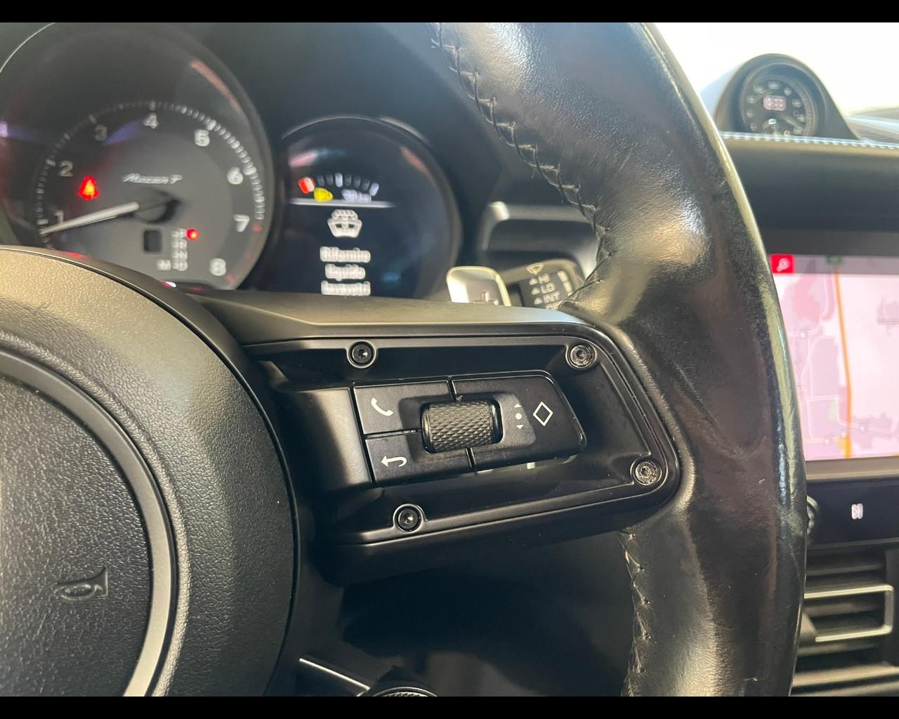 PORSCHE Macan 1ªs. '13-'25 - Macan 2.0 T