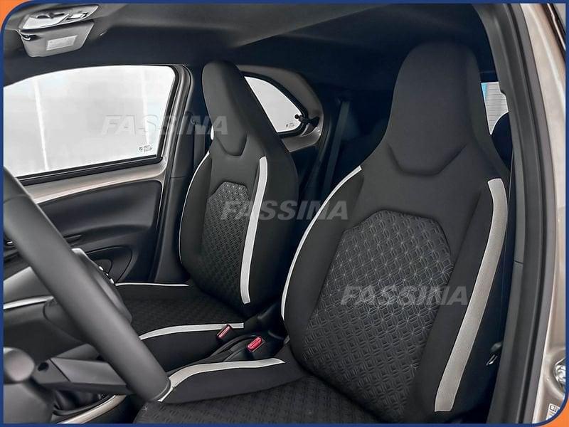 Toyota Aygo X Aygo X 1.0 VVT-i 72 CV 5 porte Trend